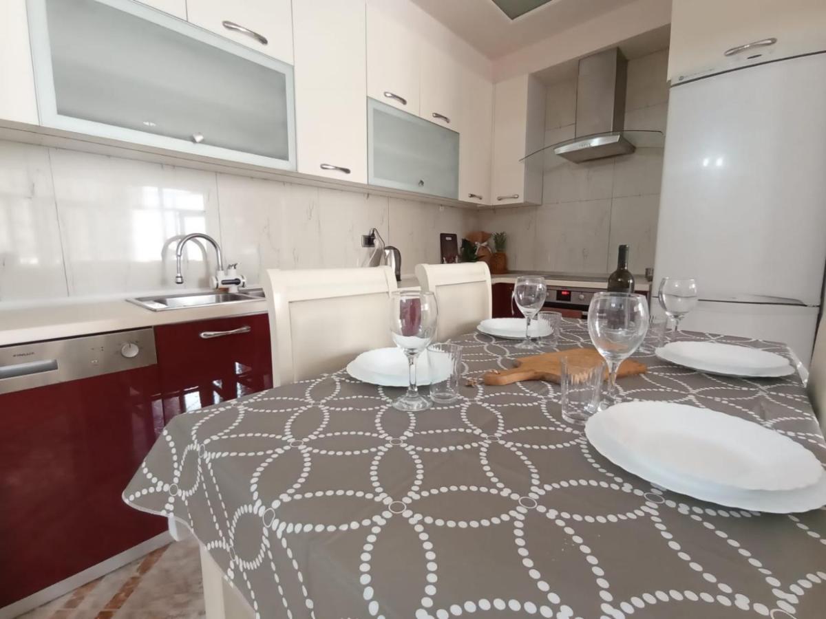 Trea Accomodations - 2 Bedrooms - Riviera With Private Parking Vlorë Εξωτερικό φωτογραφία